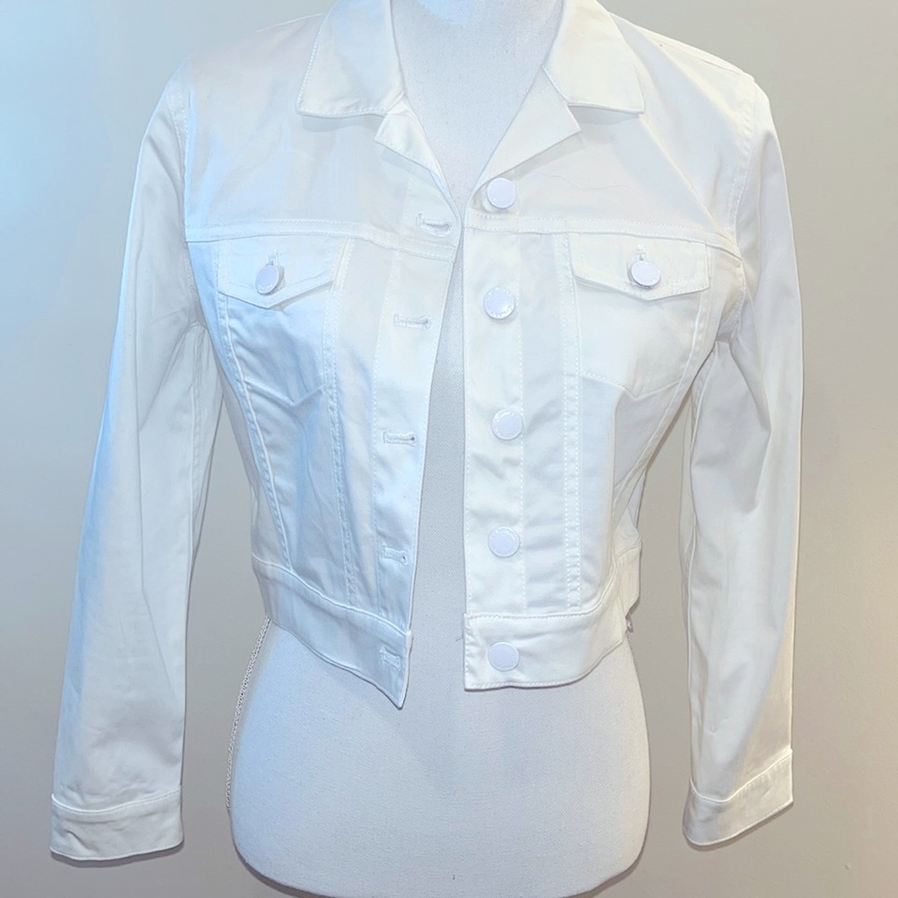 Calvin Klein cropped white jacket, Size Medium